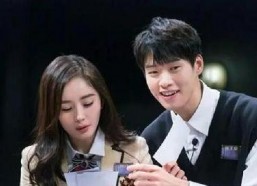 娱乐吃瓜菌恋爱